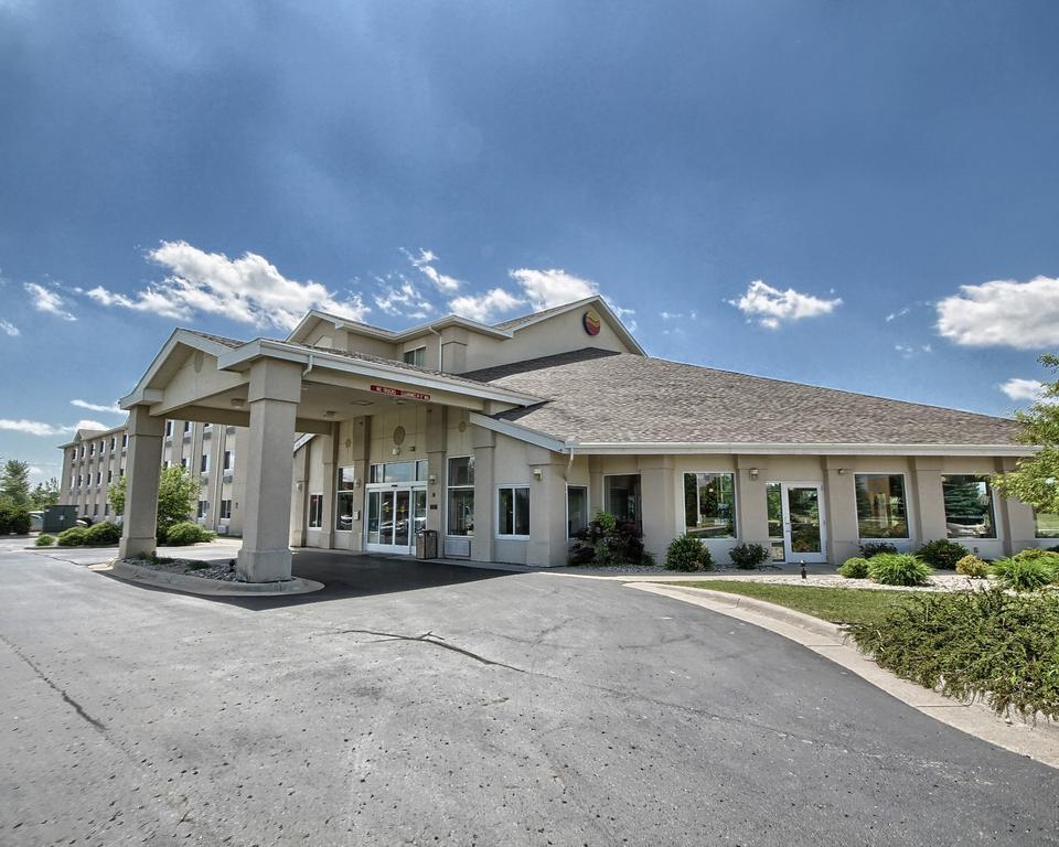 Comfort Inn & Suites Dimondale - Lansing Exterior foto